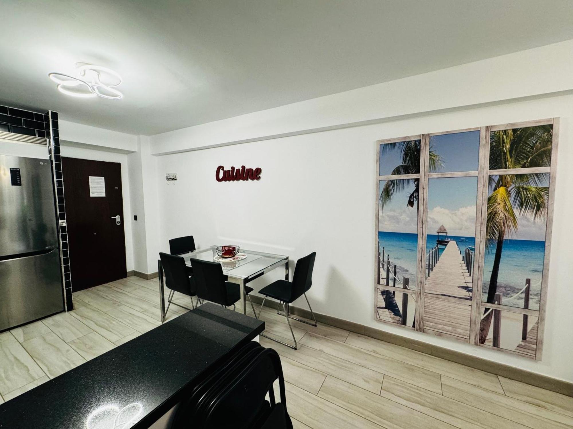 Apartamento Fabrynne Beach Málaga Exterior foto