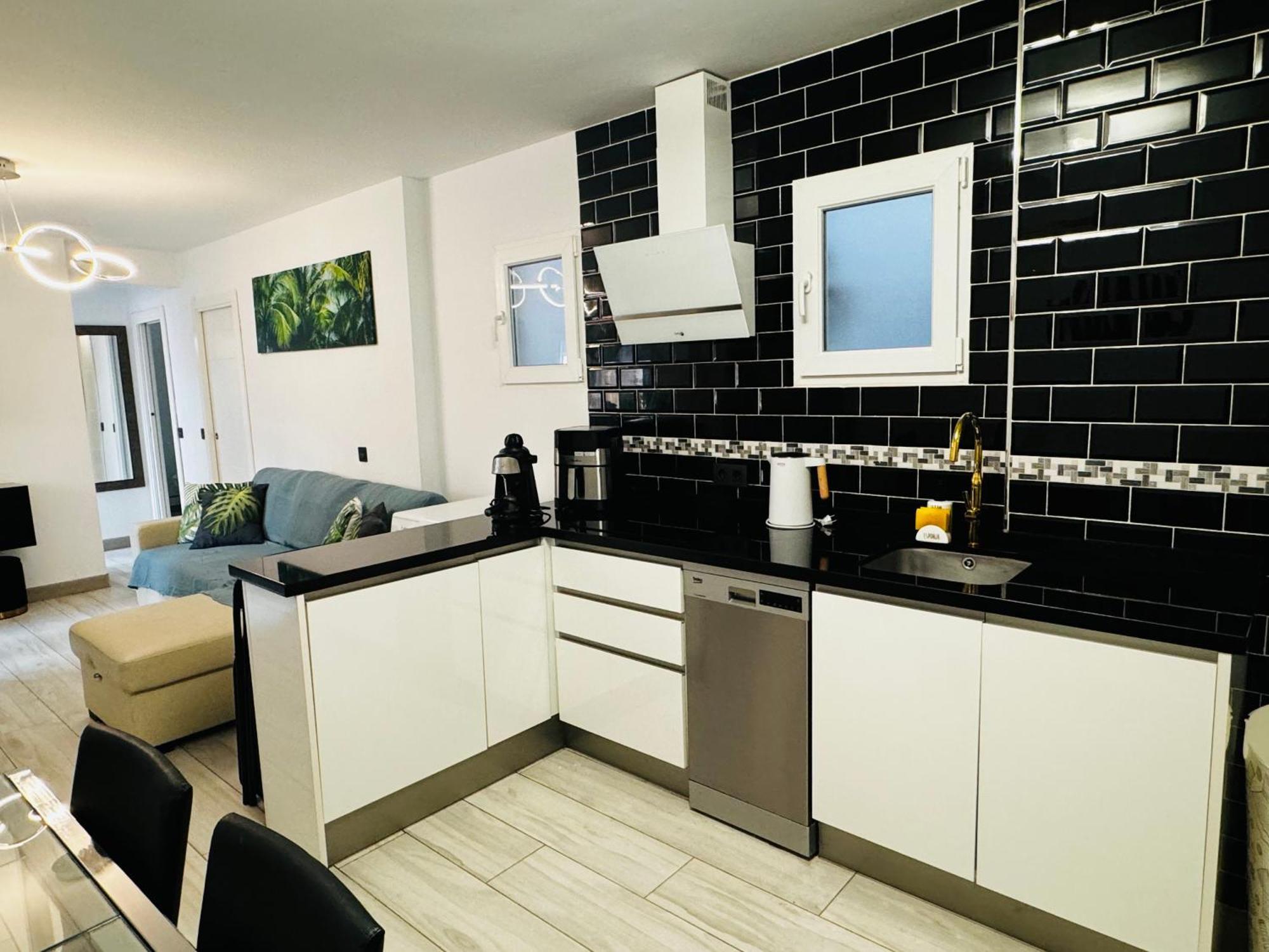 Apartamento Fabrynne Beach Málaga Exterior foto